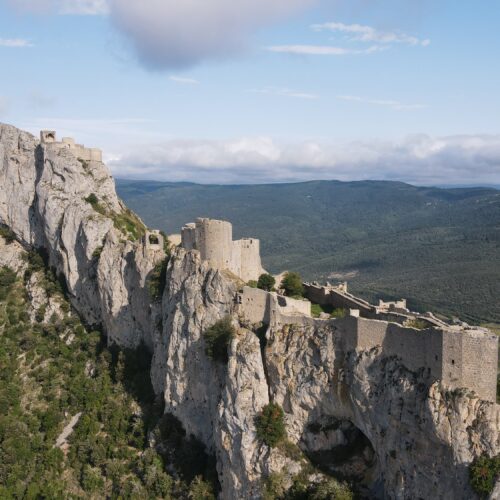 Citadelle de Peyrepertuse en drône