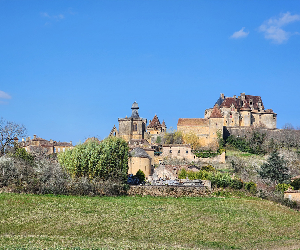 chateau de biron road trip