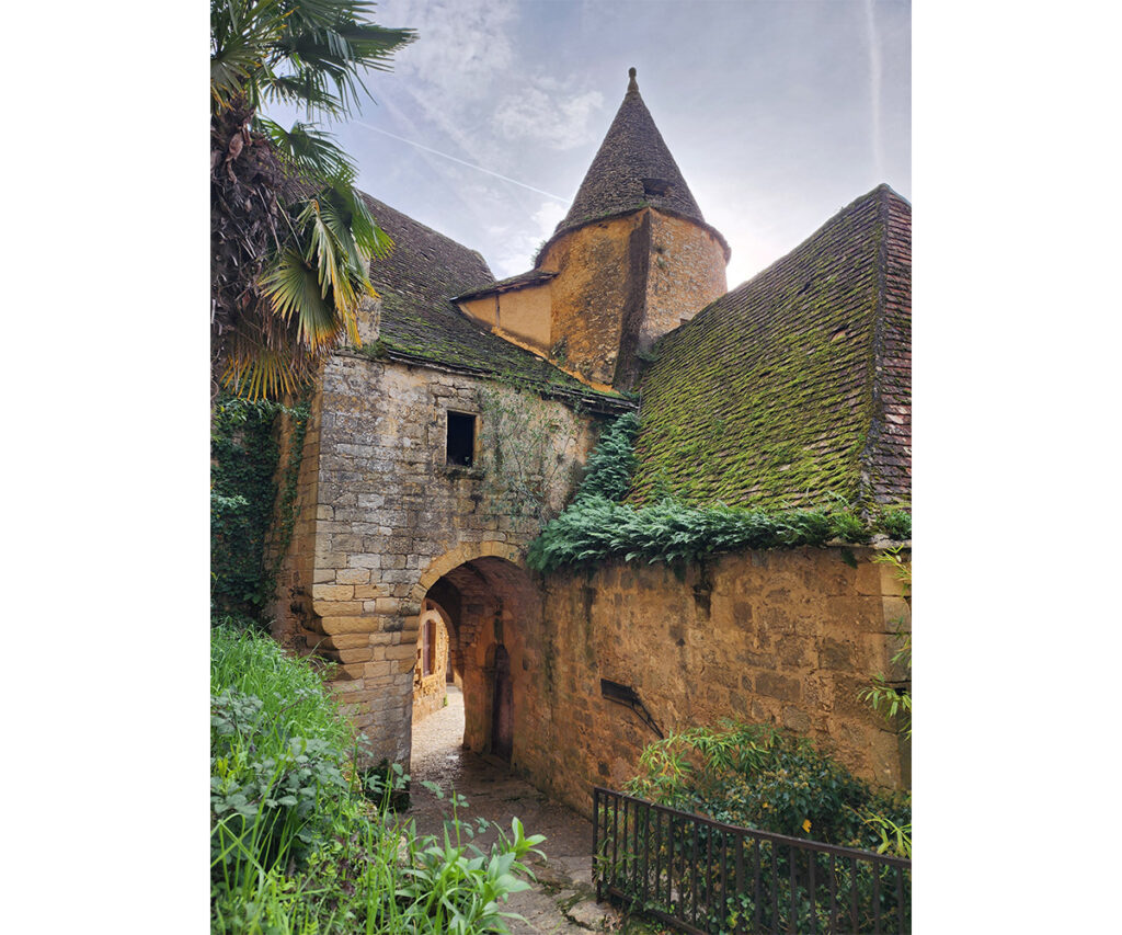 village medieval la roque gageac